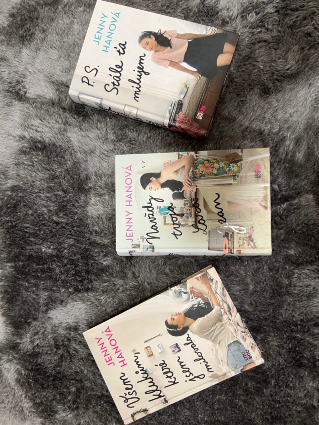 Knižná séria Všem klukům, ktoré jsem milovala - Image 1