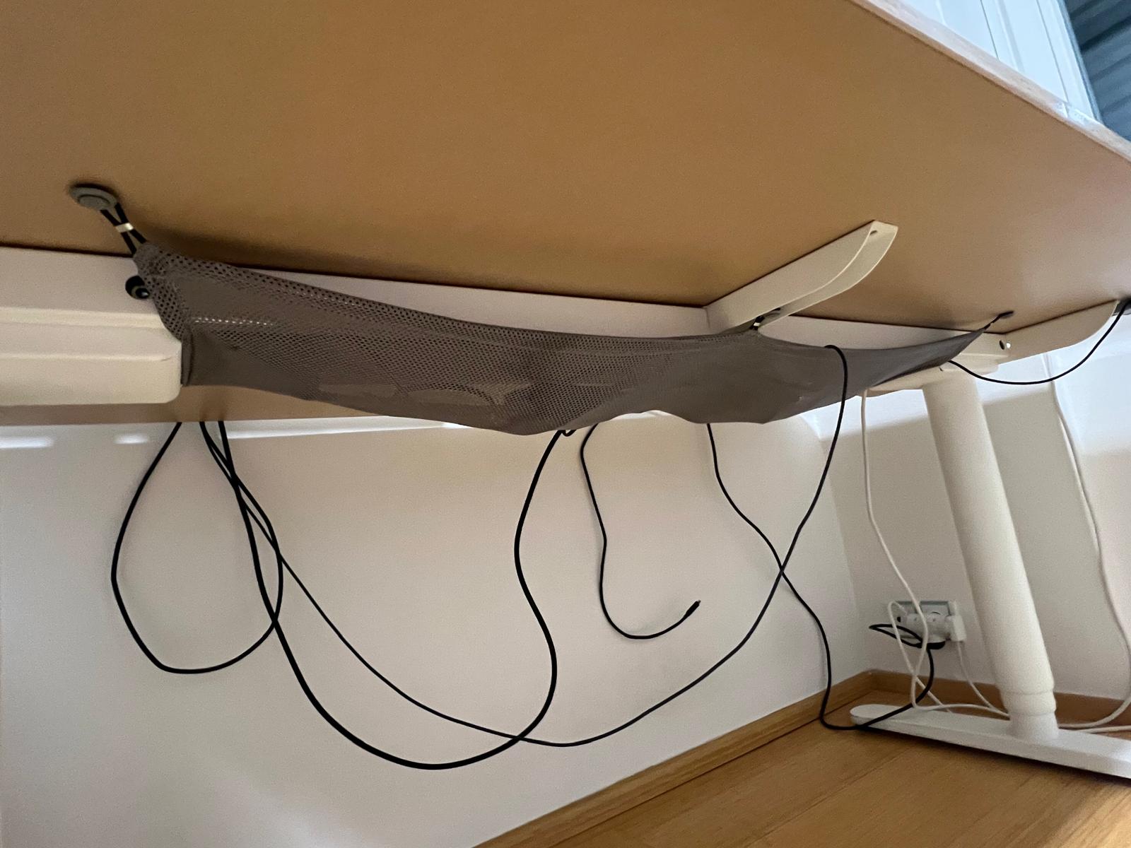 IKEA Bekant – elektrický polohovateľný stôl 160×80 - Image 3