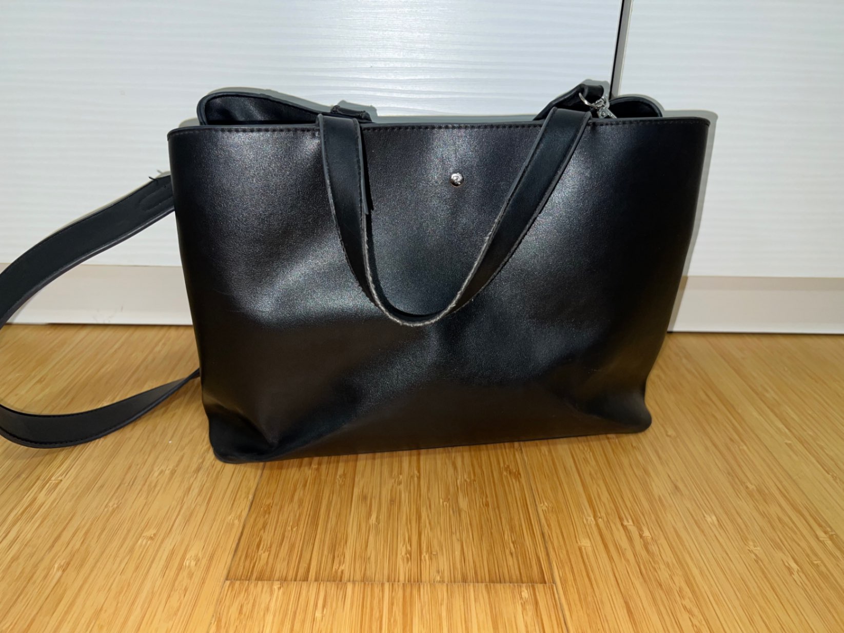 Kabelka Reserved - Image 1